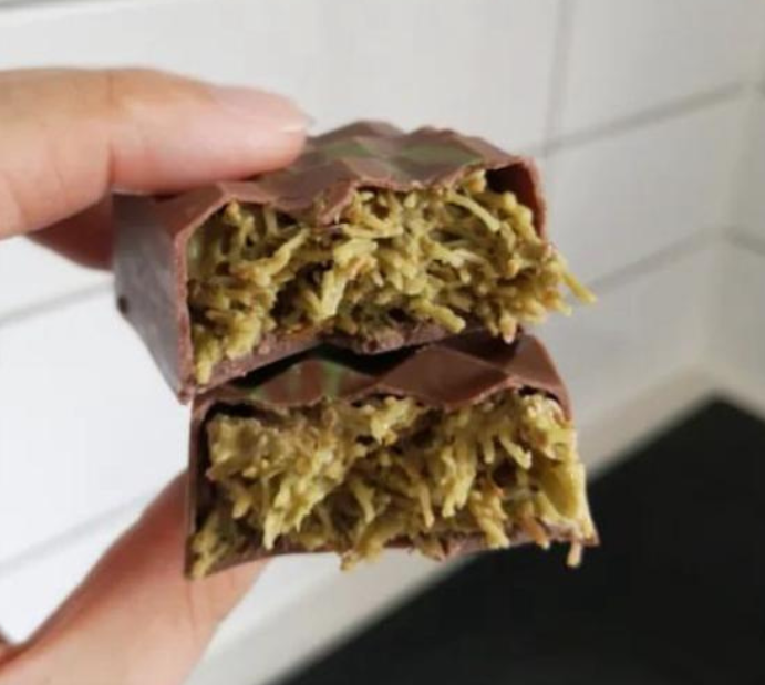 Mini Pistachio Kunafa Bar